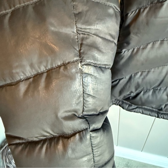 The North Face 550 Women Size L Black Sheen Puffer Goose Down Insulated Jacket - Picture 6 of 16